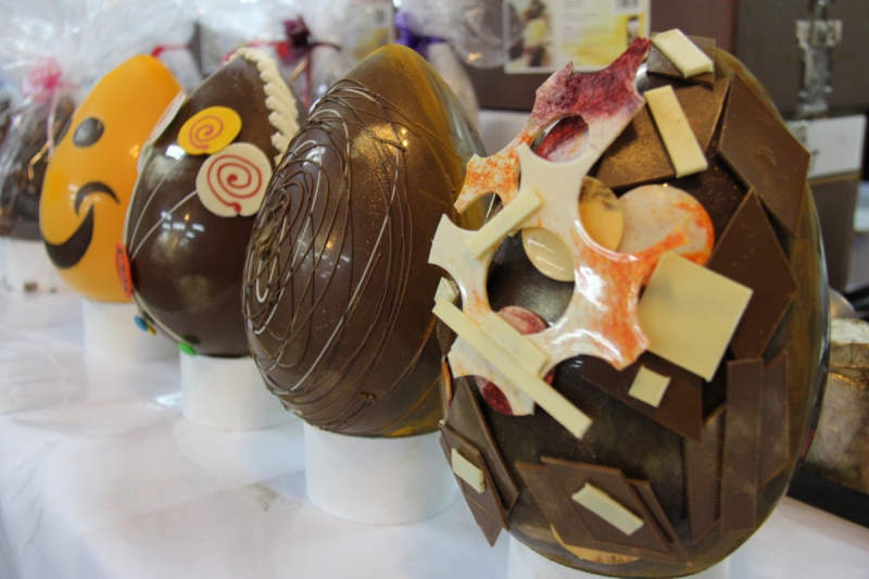 boulangerie-CANNES-min_chocolate_factory_eggs_easter-897028